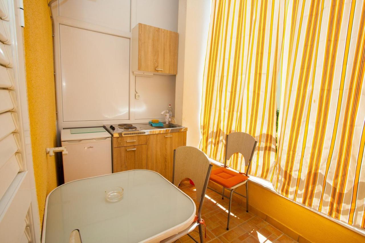 Apartments With A Parking Space Podgora, Makarska - 12816 Extérieur photo